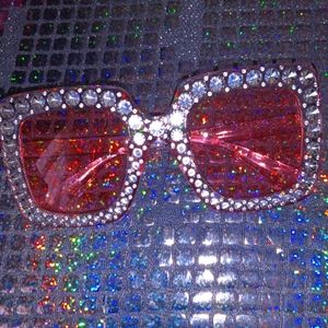 “Bubble Gum Bling” Sunglasses